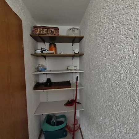 O1 - Gut Ausgestattete 3-zimmer 78qm Fuer 1-3 Personen 1xdz 1xez Apartmán