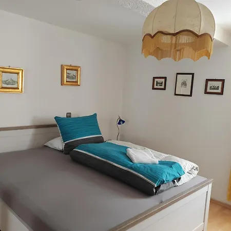 O1 - Gut Ausgestattete 3-zimmer 78qm Fuer 1-3 Personen 1xdz 1xez Appartement *